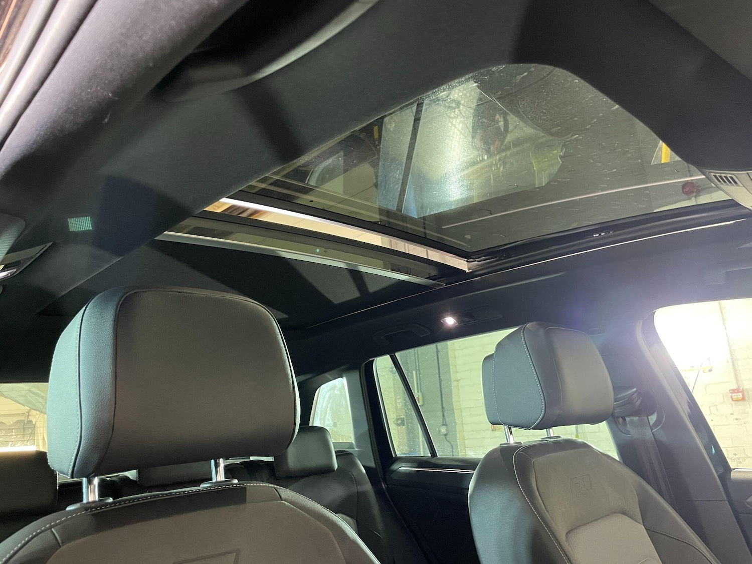 Used Volkswagen Tiguan for sale - 77784773: Photo 26