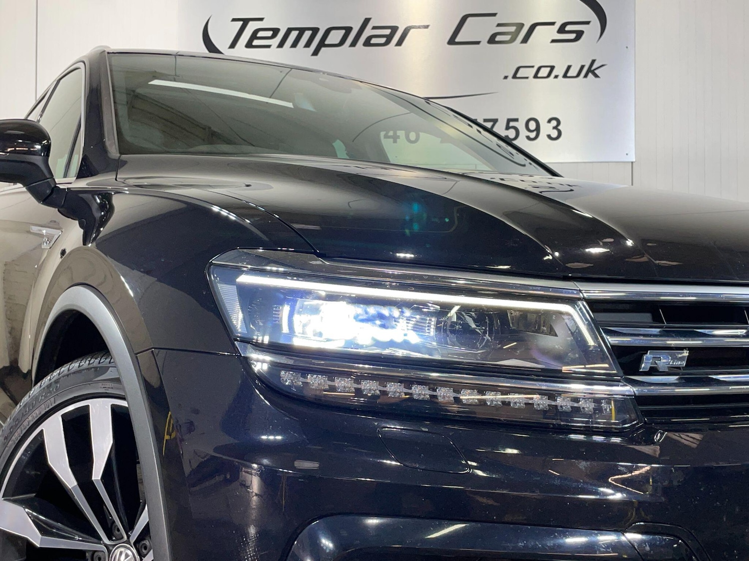 Used Volkswagen Tiguan for sale - 77784773: Photo 8