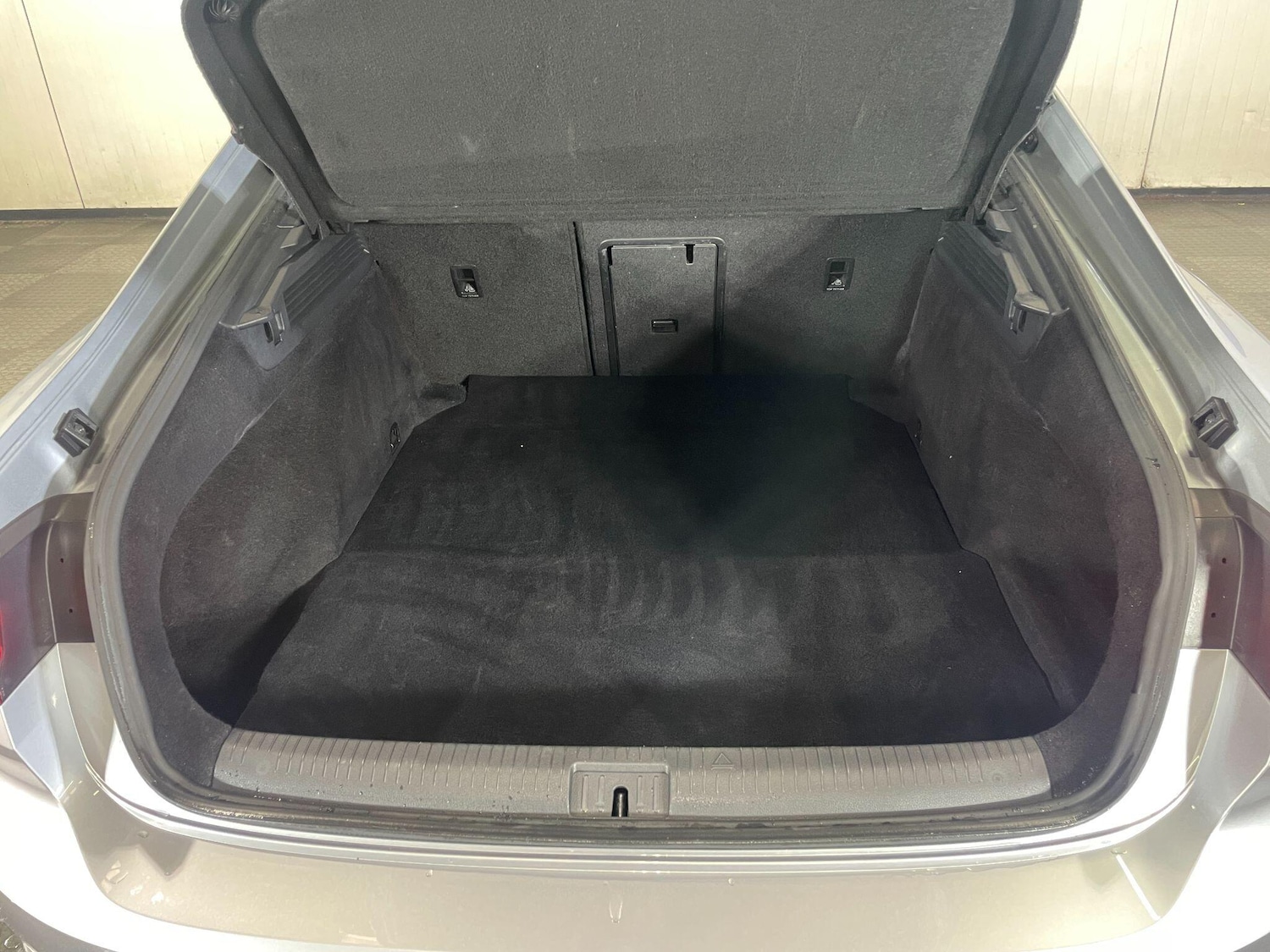 Used Volkswagen Arteon 2018 for sale - 77783401: Photo 33