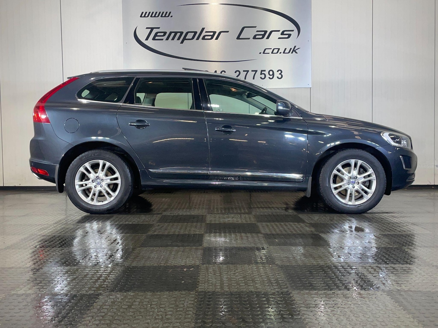 Used Volvo XC60 2014 for sale - 77783207: Photo 2