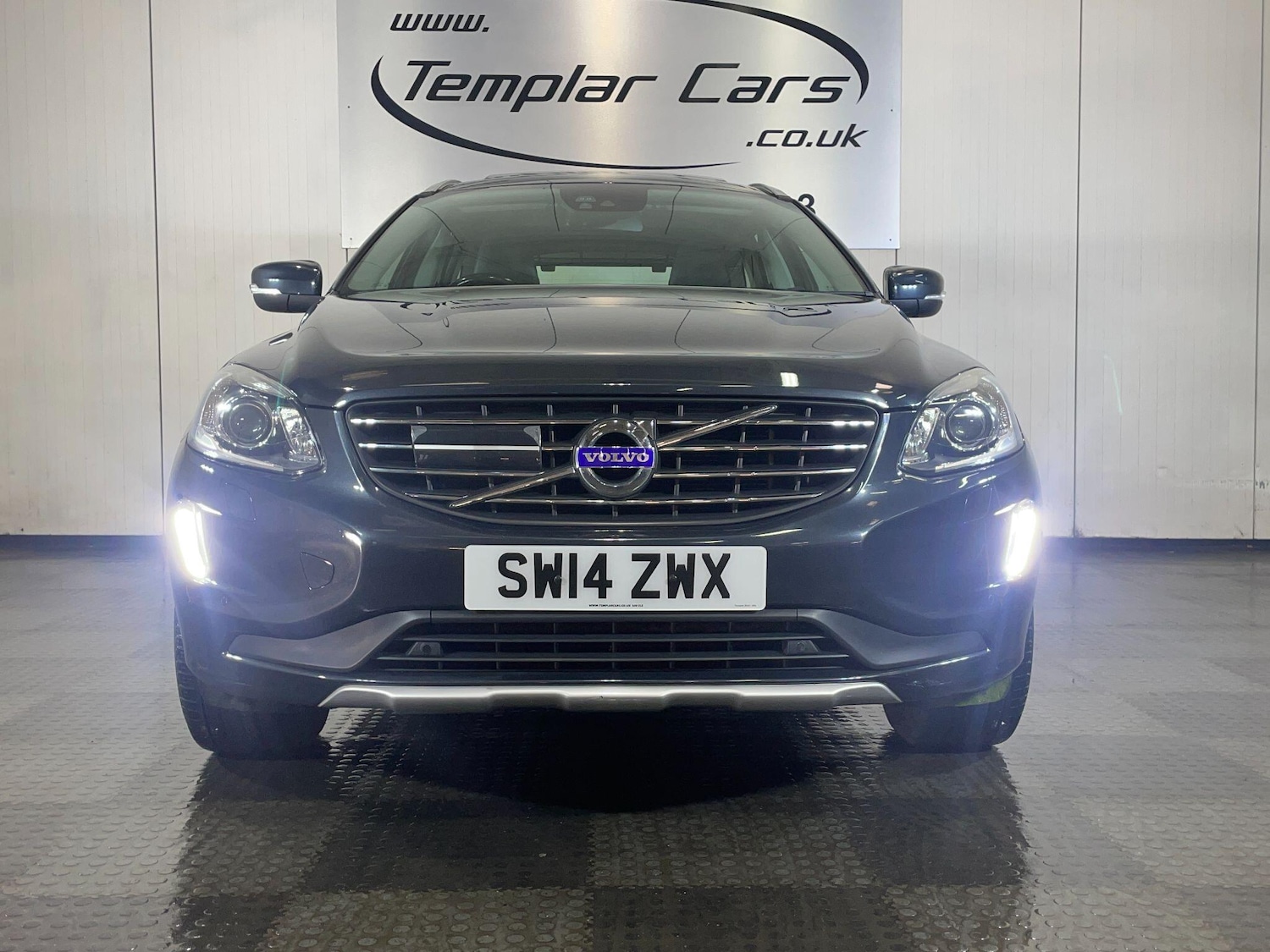 Used Volvo XC60 2014 for sale - 77783207: Photo 3