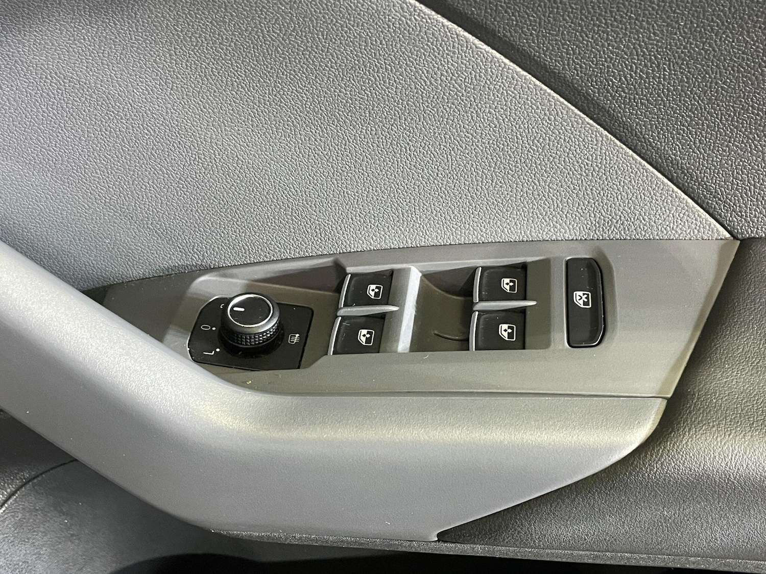 Used Volkswagen T-Cross 2021 for sale - 77783383: Photo 29