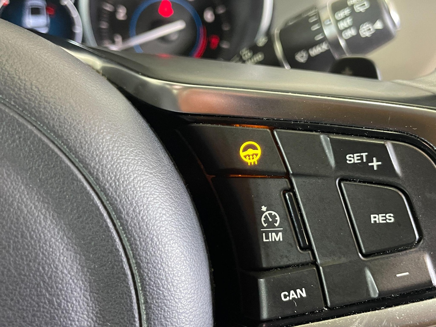 Used Jaguar F-Pace 2017 for sale - 77785718: Photo 21