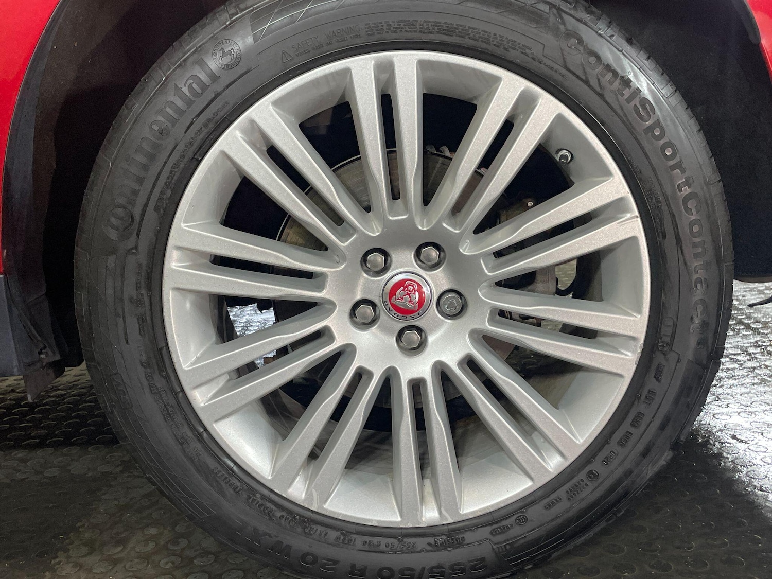 Used Jaguar F-Pace 2017 for sale - 77785718: Photo 38