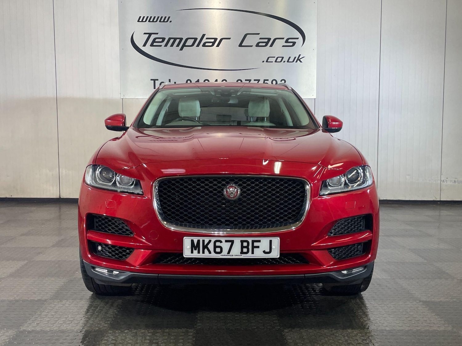 Used Jaguar F-Pace 2017 for sale - 77785718: Photo 4