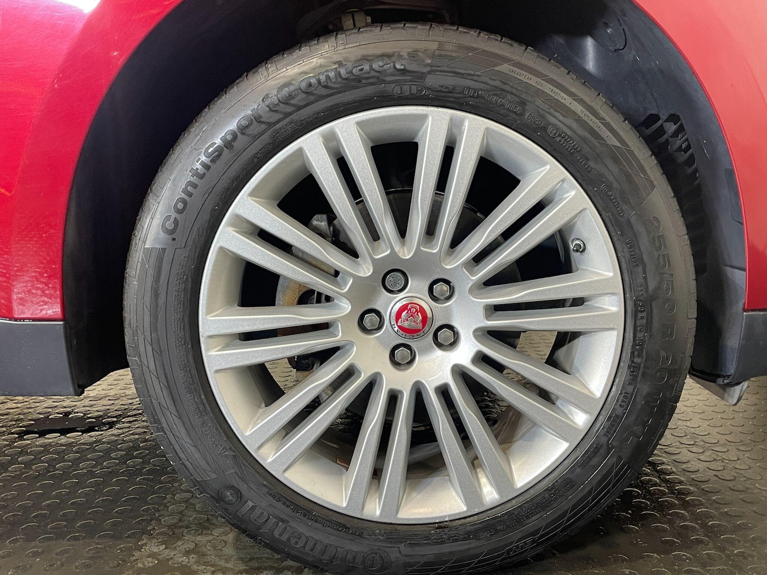 Used Jaguar F-Pace 2017 for sale - 77785718: Photo 40