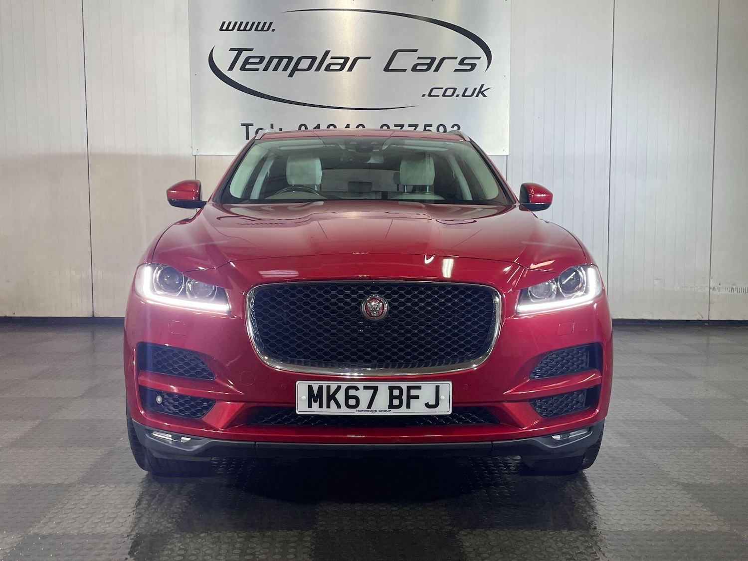 Used Jaguar F-Pace 2017 for sale - 77785718: Photo 5