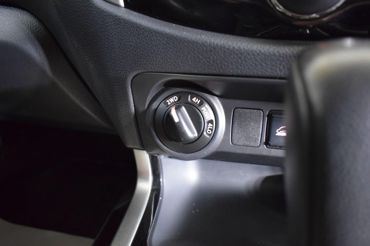 Used Nissan Navara 2019 for sale - 77783400: Photo 21