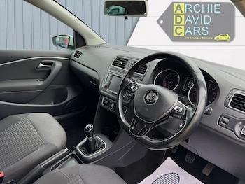 Used Volkswagen Polo 2016 for sale - 79605084: Photo