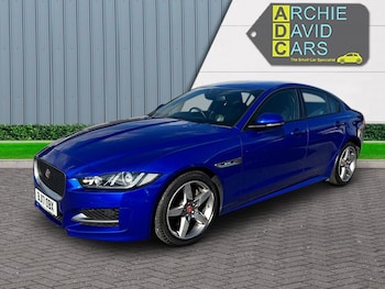 Used Jaguar XE 2017 for sale - 79372032: Photo