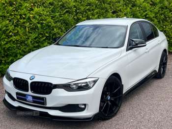 2013 - 318d SE 4dr