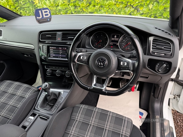 Used Volkswagen Golf 2015 for sale - 77724419: Photo 11