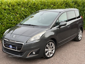 Peugeot - 5008