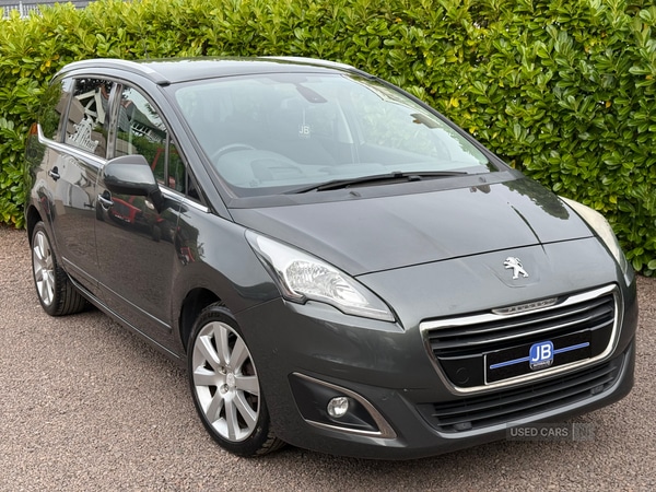 Used Peugeot 5008 2016 for sale - 76409906: Photo 6