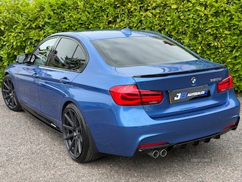 Used BMW 3 Series 2017 for sale - 79034916: Photo