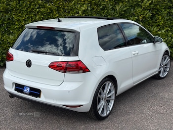 Used Volkswagen Golf 2017 for sale - 78319772: Photo