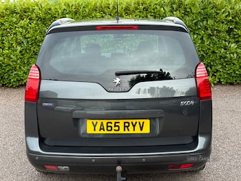 Used Peugeot 5008 2016 for sale - 76002942: Photo