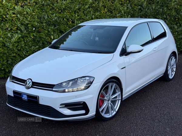 Used Volkswagen Golf 2017 for sale - 76743769: Photo 1
