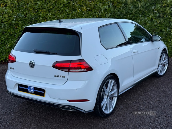 Used Volkswagen Golf 2017 for sale - 76743769: Photo 4