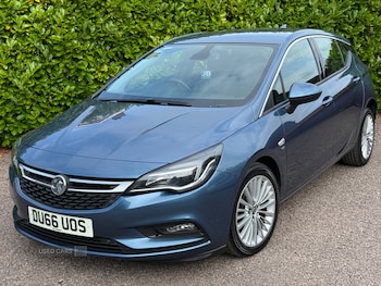 Vauxhall - Astra
