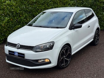 Used Volkswagen Polo 2017 for sale - 76500275: Photo