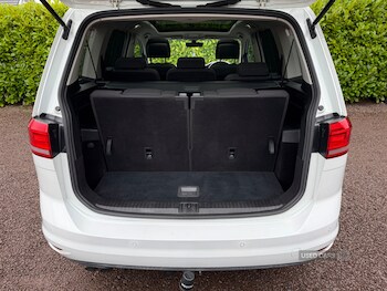 Used Volkswagen Touran 2016 for sale - 77041264: Photo