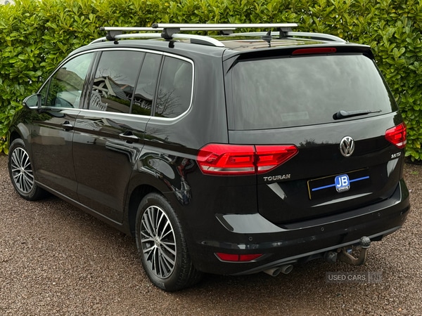 Used Volkswagen Touran 2016 for sale - 77280350: Photo 2