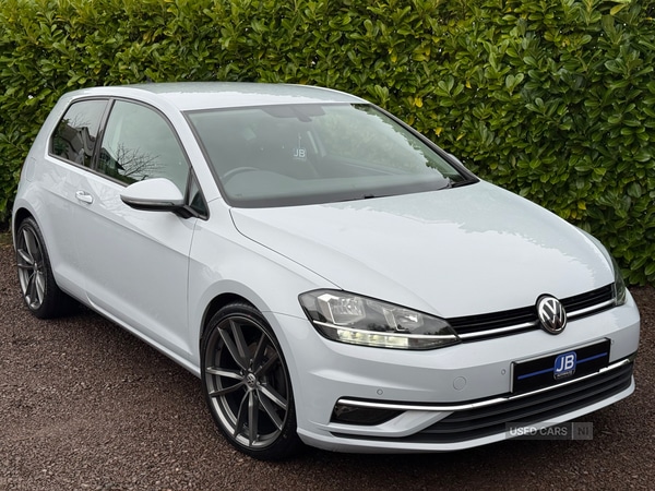 Used Volkswagen Golf 2017 for sale - 77684727: Photo 5