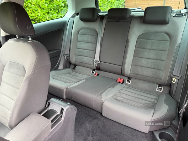 Used Volkswagen Golf 2017 for sale - 77684727: Photo 6