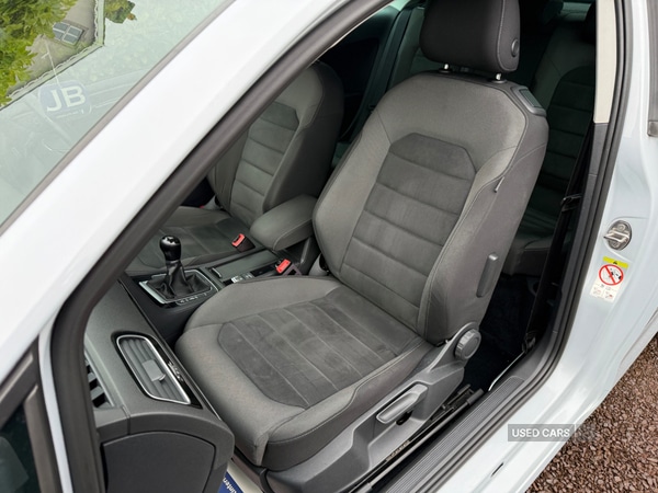 Used Volkswagen Golf 2017 for sale - 77684727: Photo 8