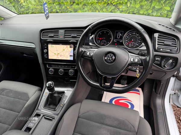 Used Volkswagen Golf 2017 for sale - 77684727: Photo 9