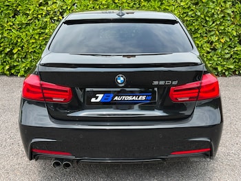Used BMW 3 Series 2018 for sale - 79034901: Photo
