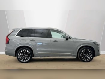 Used Volvo XC90 2025 for sale - 78728676: Photo