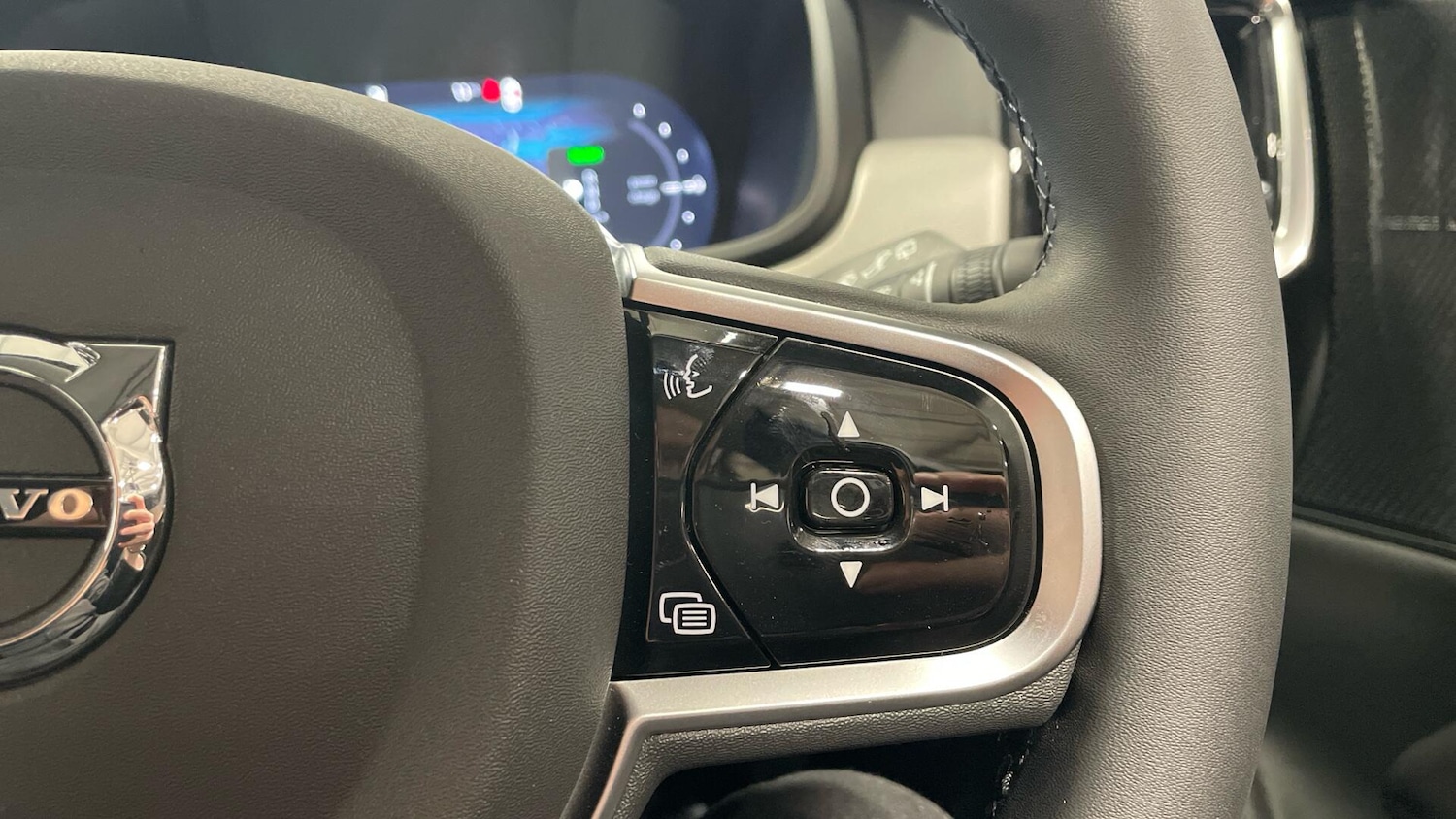 Used Volvo V90 2025 for sale - 76592883: Photo 22