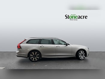 Used Volvo V90 2025 for sale - 76592883: Photo