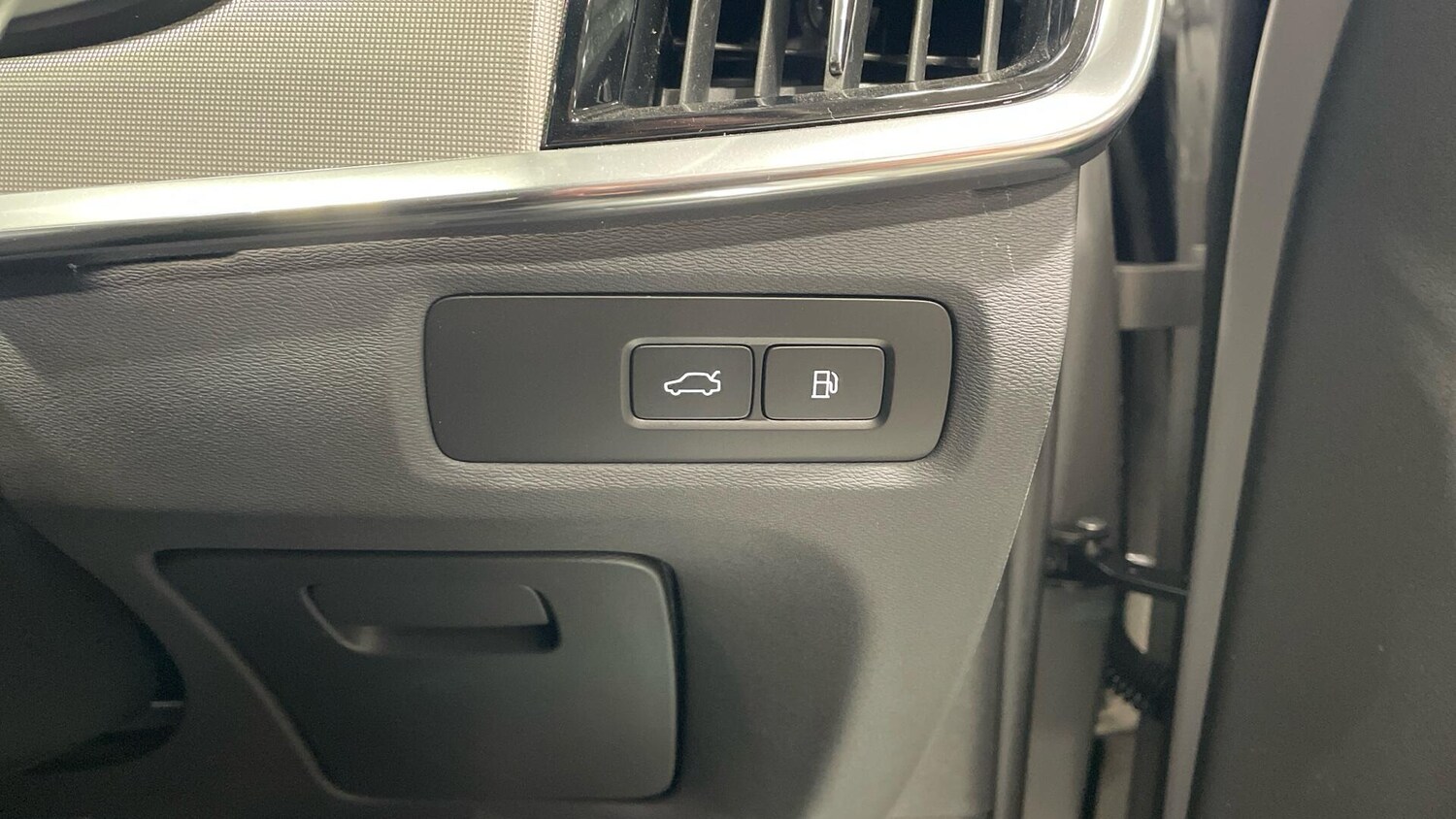 Used Volvo V90 2025 for sale - 76592883: Photo 49