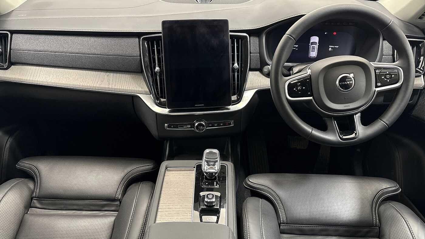 Used Volvo XC90 2025 for sale - 77549983: Photo 10