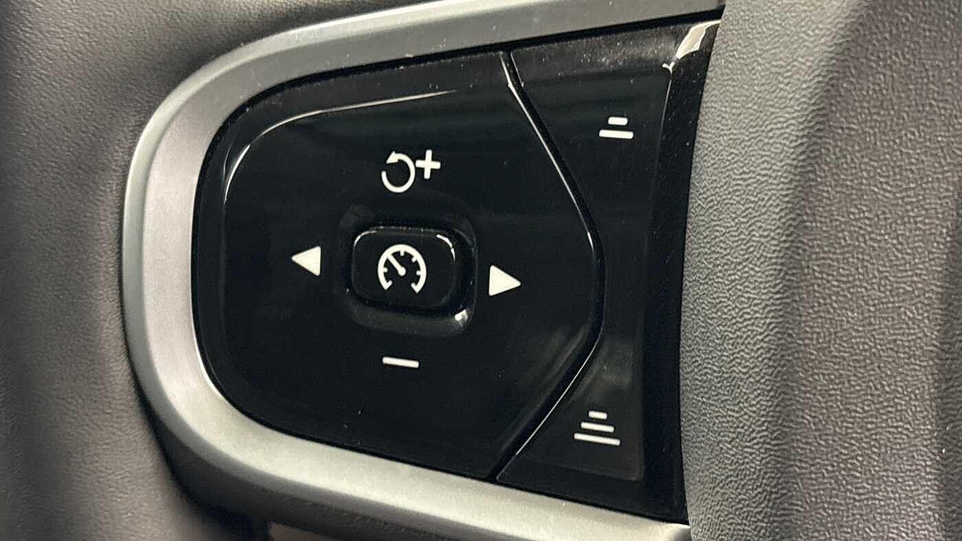 Used Volvo XC90 2025 for sale - 77549983: Photo 31