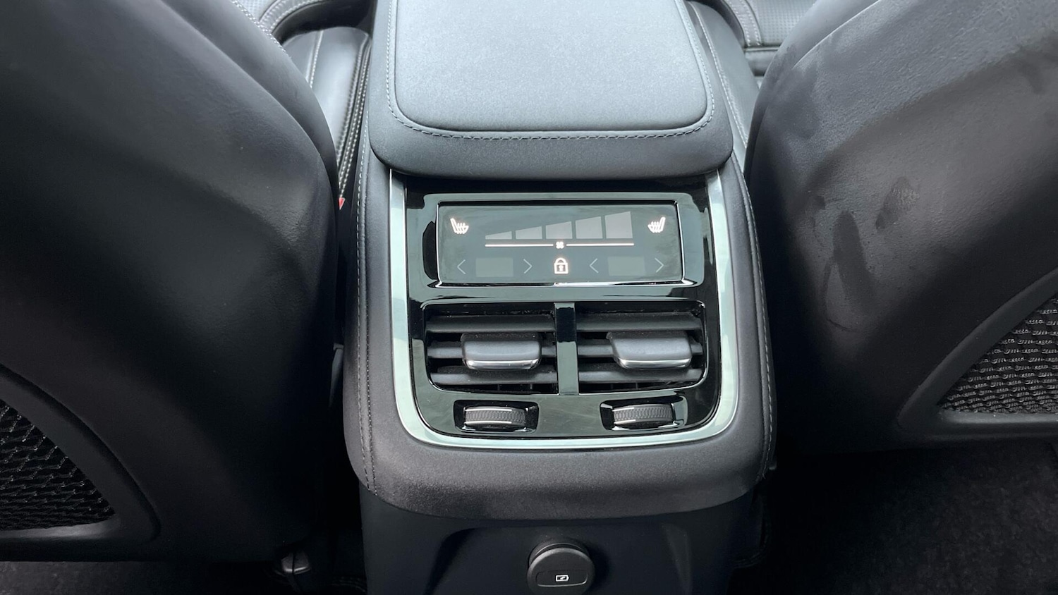 Used Volvo XC90 2025 for sale - 77549983: Photo 53