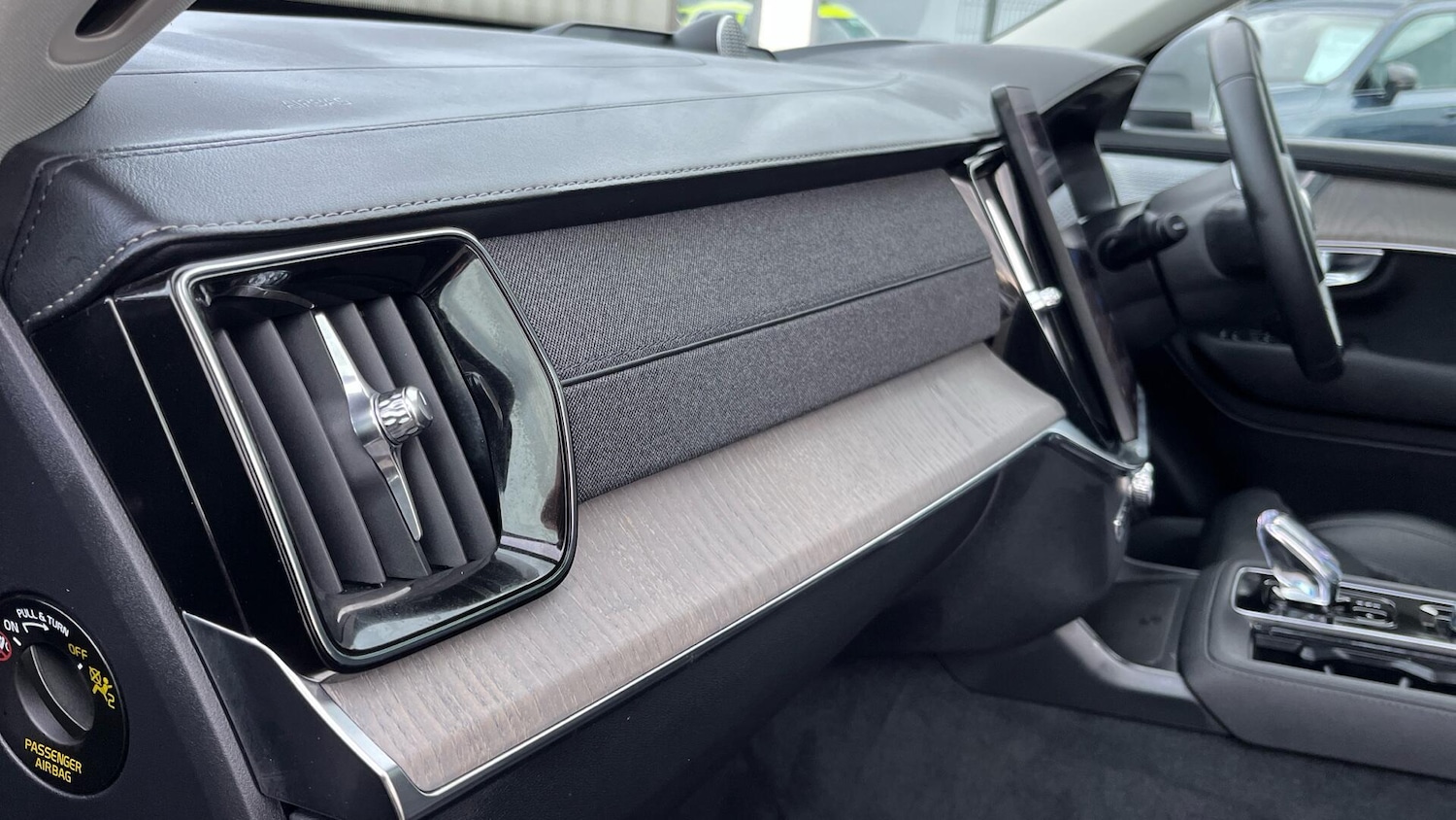 Used Volvo XC90 2025 for sale - 77549983: Photo 54