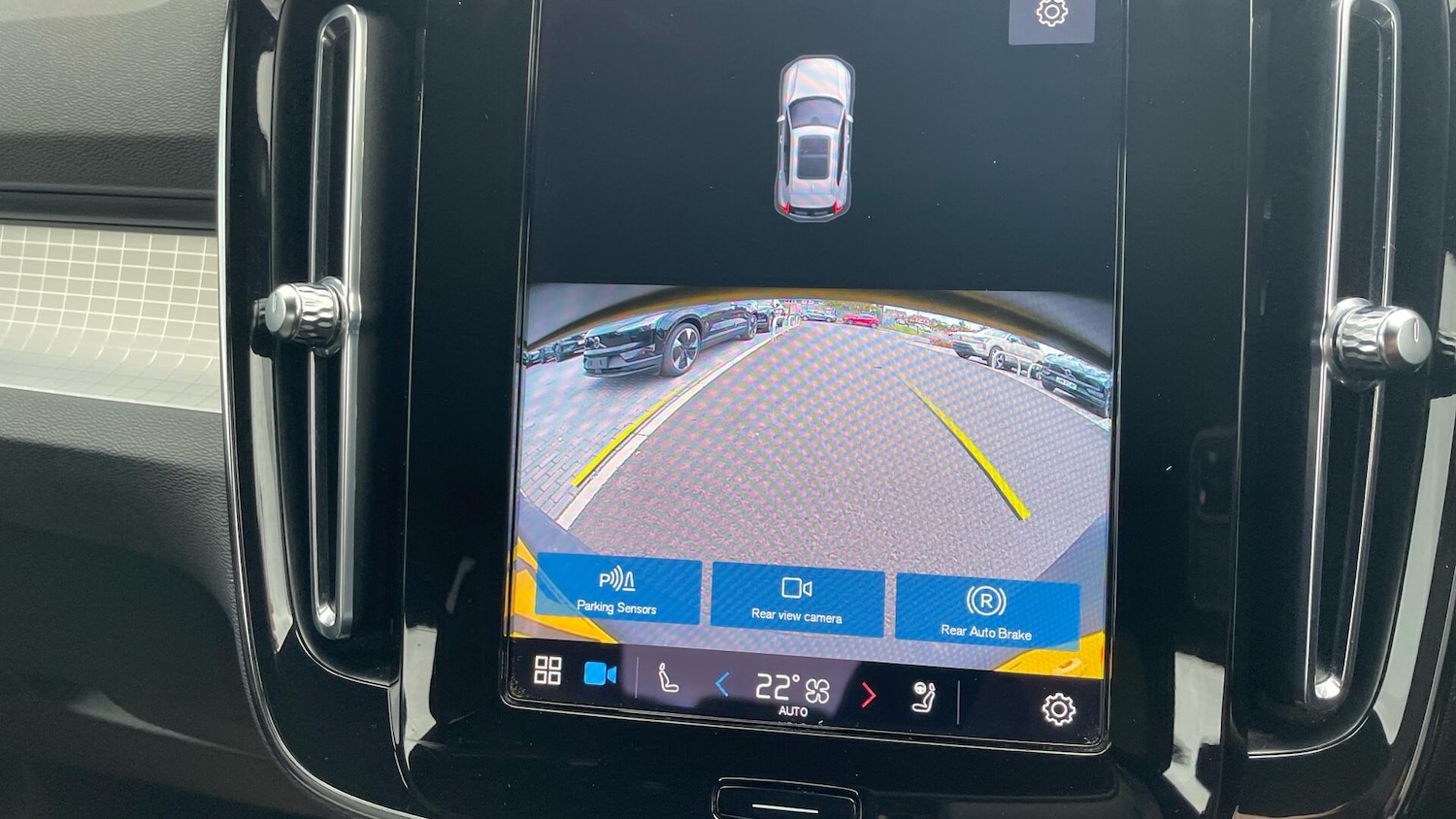 Used Volvo XC40 2023 for sale - 76072807: Photo 18