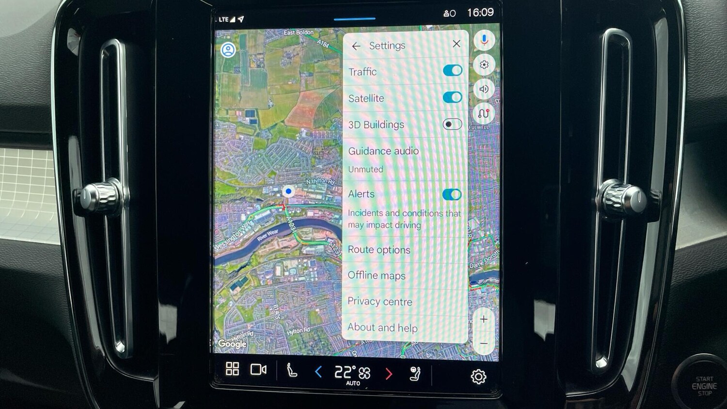 Used Volvo XC40 2023 for sale - 76072807: Photo 41