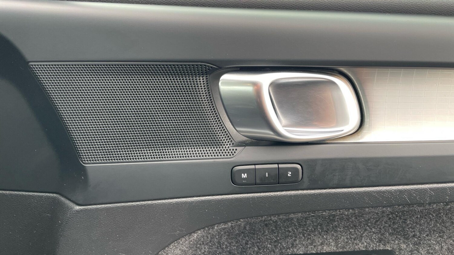 Used Volvo XC40 2023 for sale - 76072807: Photo 63