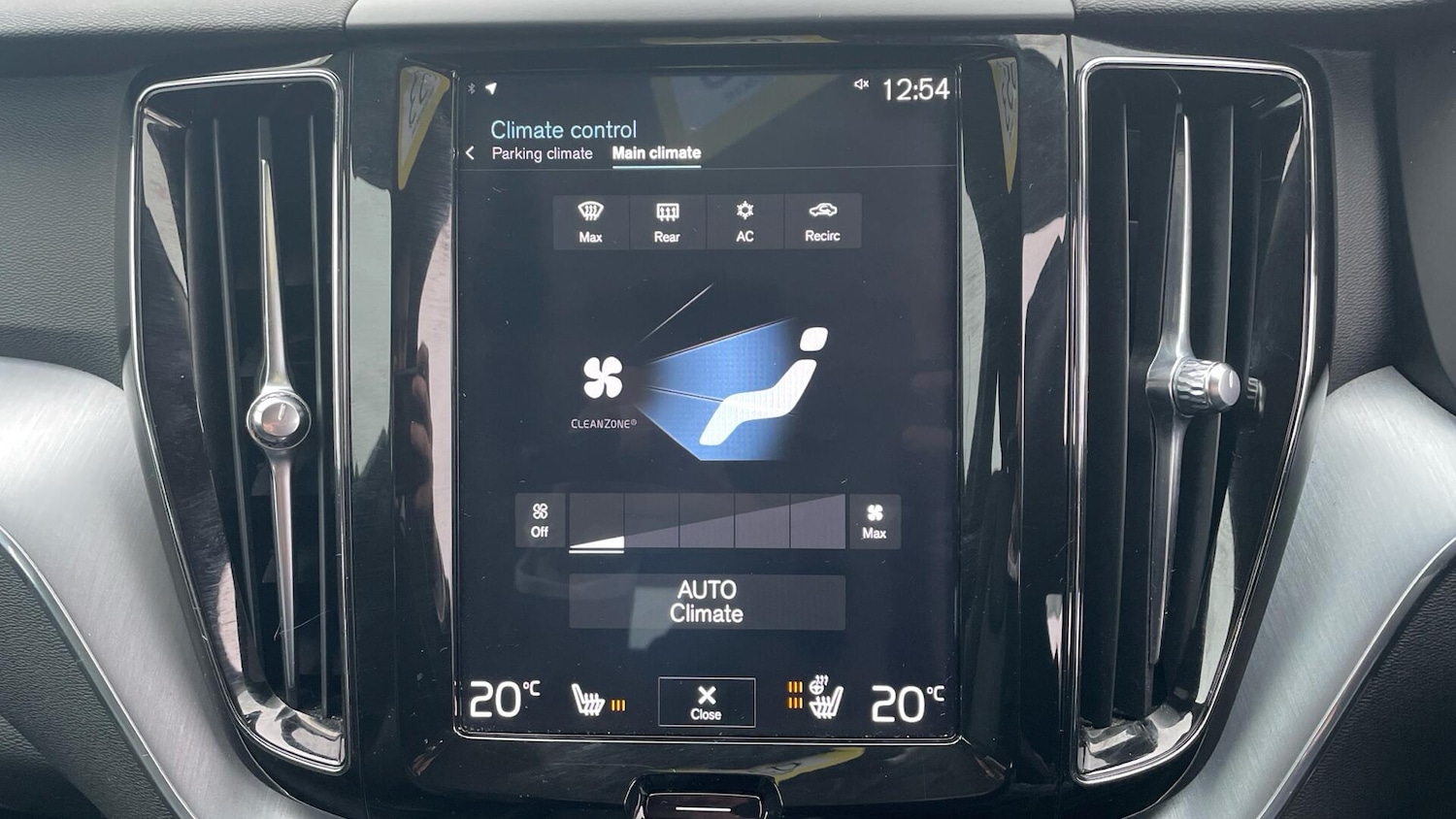 Used Volvo XC60 2019 for sale - 77029943: Photo 16