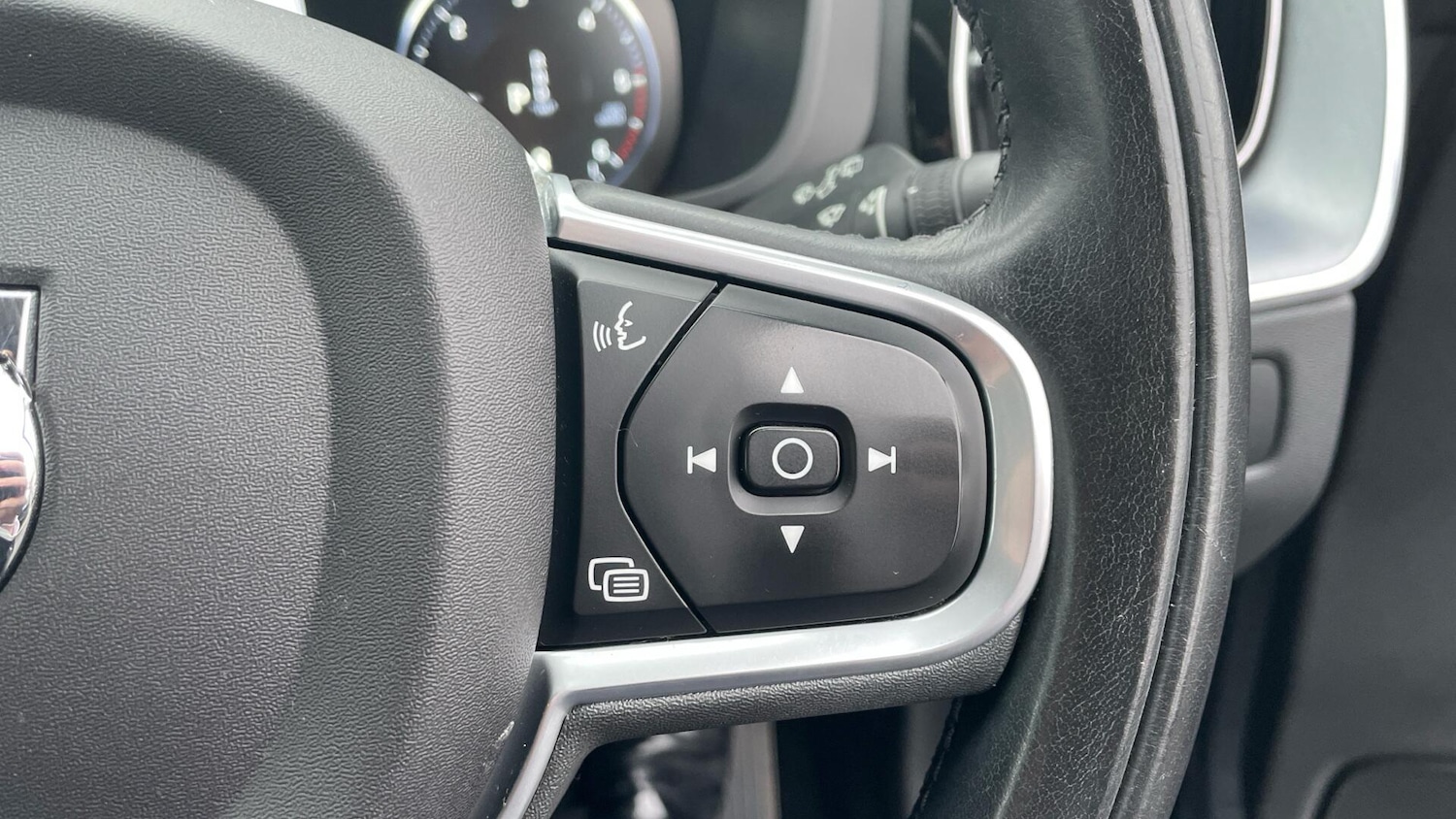 Used Volvo XC60 2019 for sale - 77029943: Photo 22