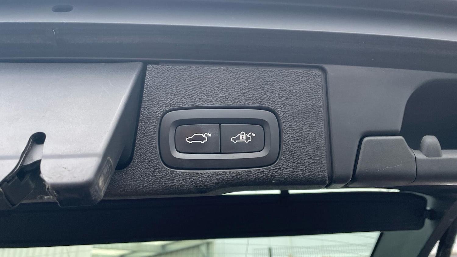 Used Volvo XC60 2019 for sale - 77029943: Photo 35