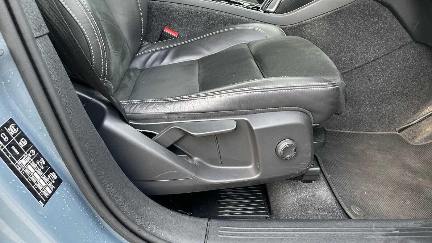 Used Volvo XC40 for sale - 78214458: Photo 28