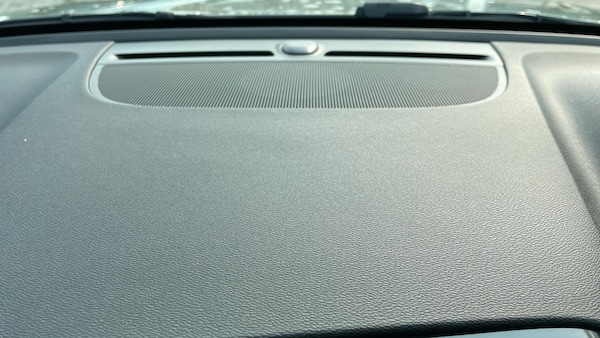 Used Volvo XC40 2024 for sale - 74809773: Photo 25