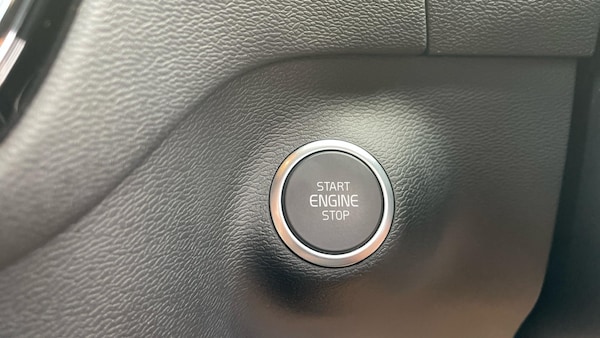 Used Volvo XC40 2024 for sale - 74809773: Photo 27