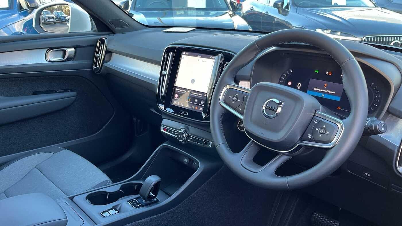 Used Volvo XC40 2025 for sale - 77684016: Photo 5